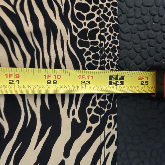 Michael Kors animal print top size small - Picture 8 of 9